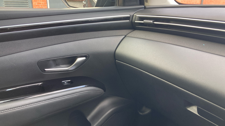 Hyundai TUCSON 1.6 TGDi SE Connect 5dr 2WD Petrol Estate